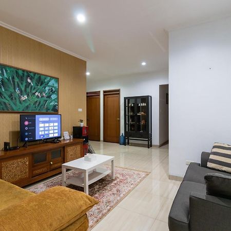 Spacious, White-Villa Belgareti @Kiara Condong Bandung Bagian luar foto