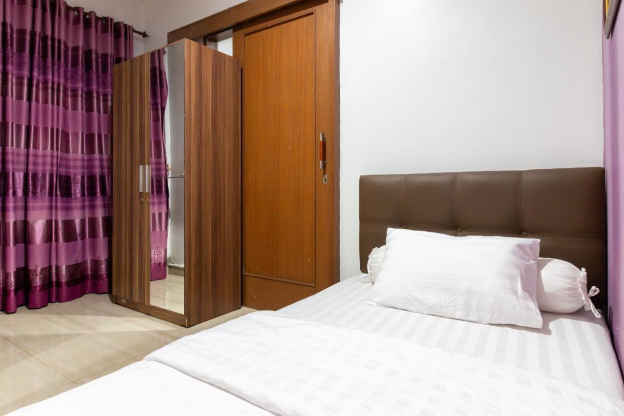 Spacious, White-Villa Belgareti @Kiara Condong Bandung Bagian luar foto